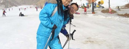 魏坤琳妻子邝霞：铁面判官背后的清华才女，一句话平息千万谣言