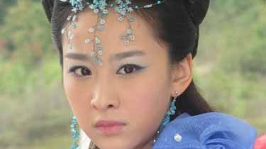 # 曾被捧成黑马，如今却零代表作？