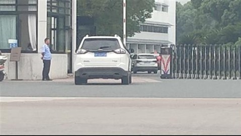 # 离婚两年后，汪小菲张颖颖聊天记录曝光颠覆人设