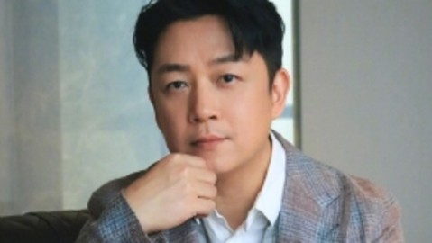 等了13年终于接回儿子，转头却深夜发文“一定要这么现实吗”—