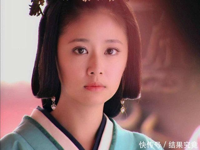 窦漪房剧中经典眼妆与华服造型特写截图
