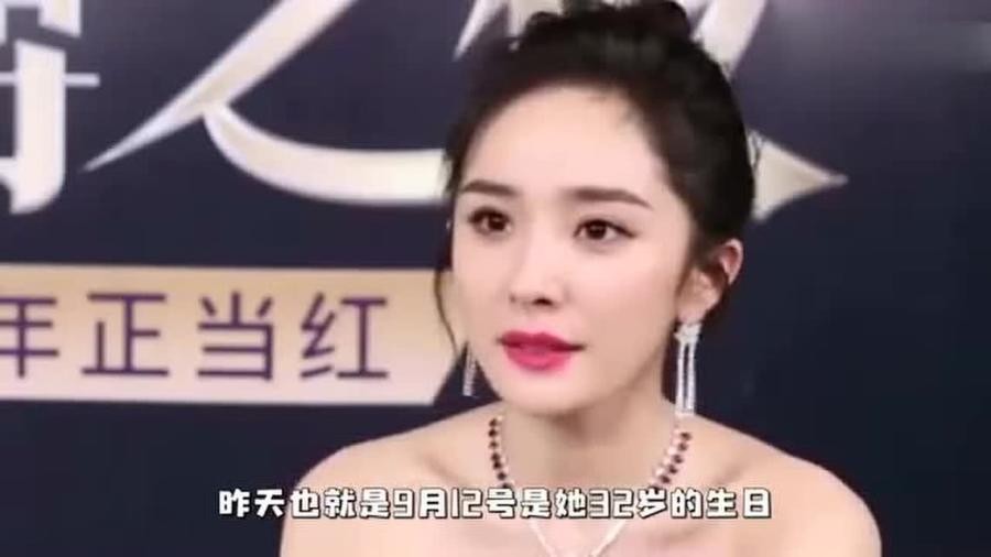# 甜度超标却难逃争议，杨幂这波营业你怎么看？