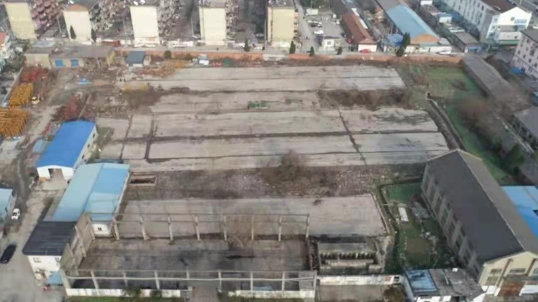 殷桃生活随性街拍照，展现真实状态