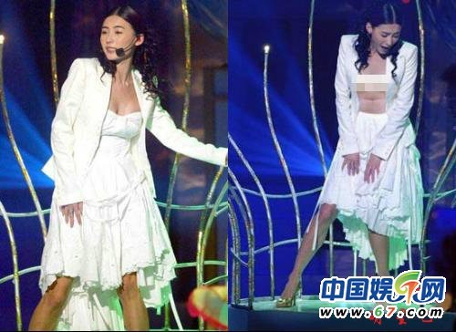 卓依婷2026年“穿过日月的歌谣”40周年巡回演唱会现场，观众大合唱