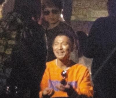 刘德华一家三口温馨同框照，女儿刘向蕙已长高至父亲肩膀